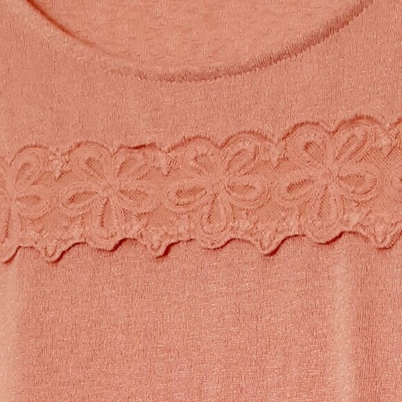 Hannah Rayon Blend Knit Top w Lace & Ruffle Sleeves; Peach; Size Large - Picture 3 of 6